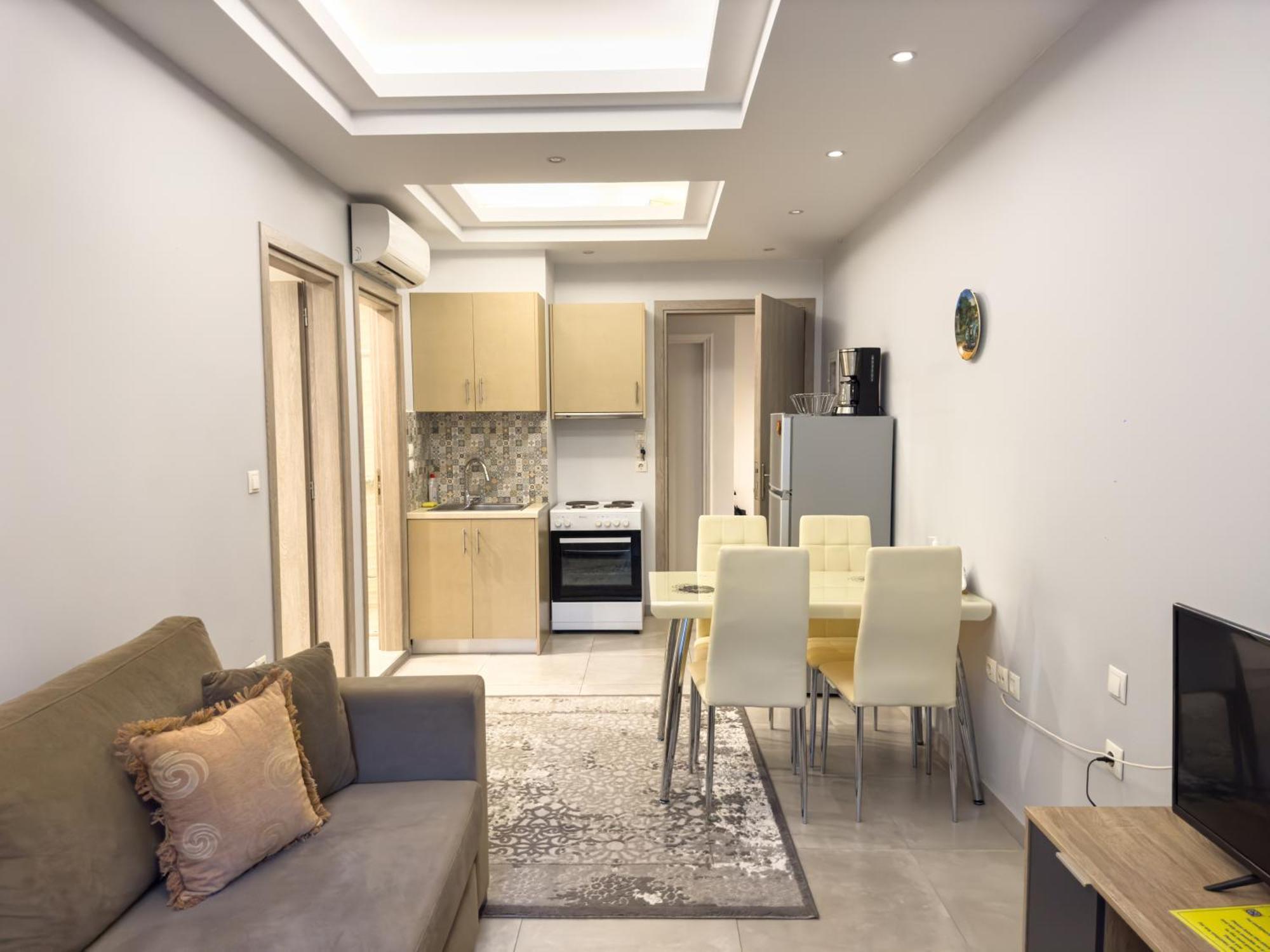Contemporary & Spacious Renovated Apartment, Dt Syntagma, /Touristic Area Atenas Exterior foto
